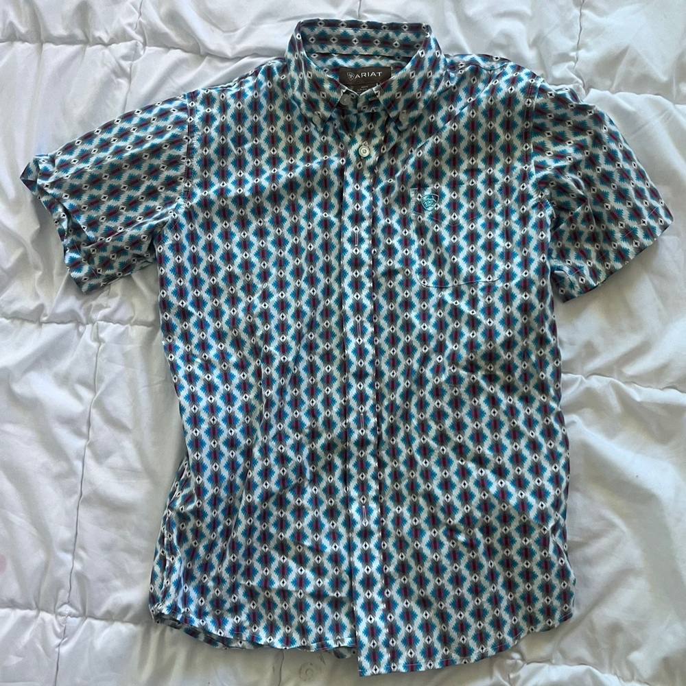 Short sleeved Boys Ariat shirt